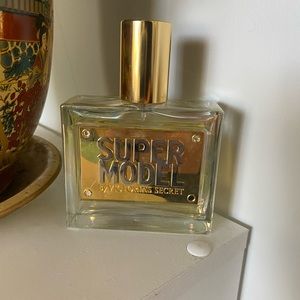 Victoria’s Secret SuperModel perfume